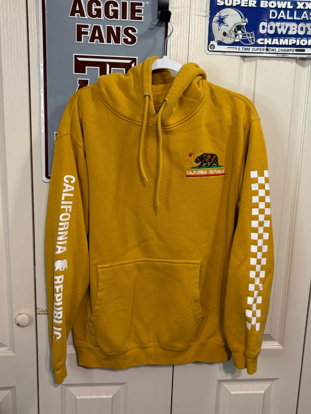 California Republic Mustard Yellow Hoodie - Men's Hooded Sweatshirt